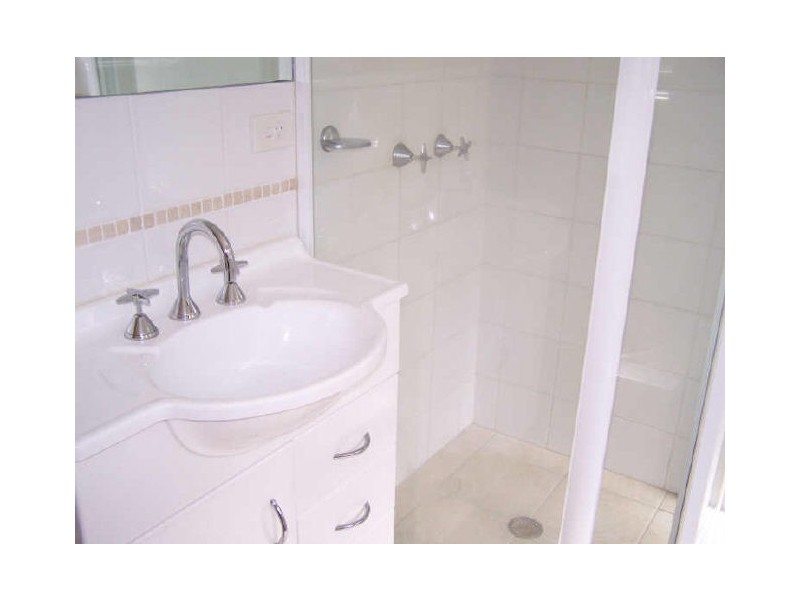 31 Flinders Way, Surf Beach NSW 2536