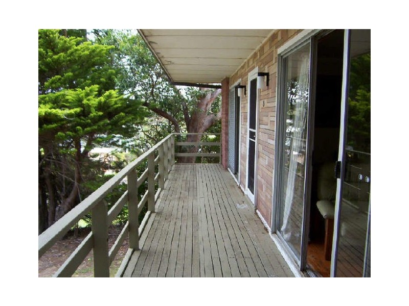 34 Tallawang Ave, Malua Bay NSW 2536