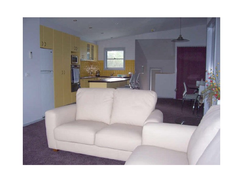 2/13 EDWARD ROAD, Batehaven NSW 2536