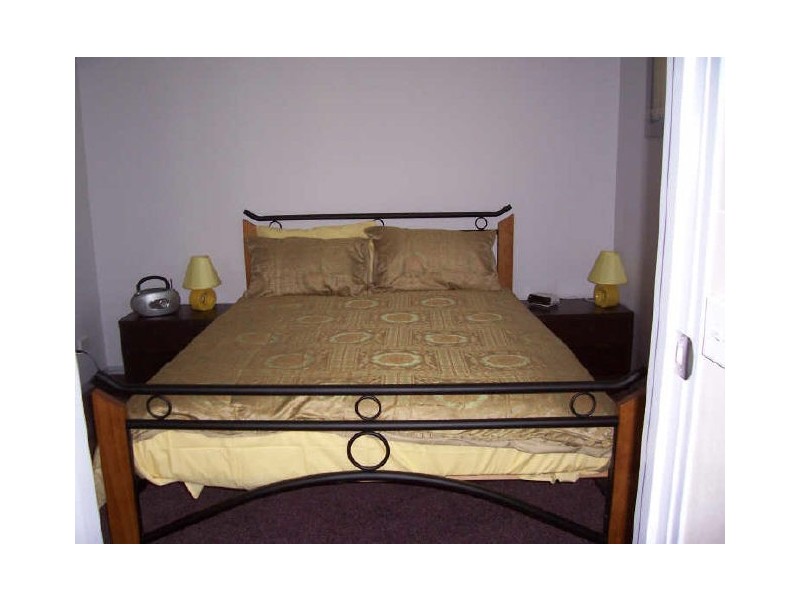 2/13 EDWARD ROAD, Batehaven NSW 2536