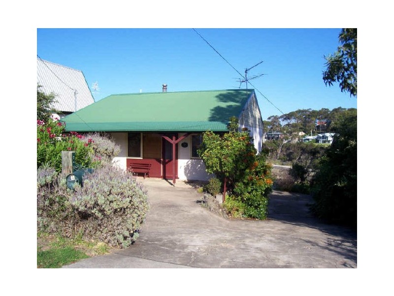 64 Iluka Ave, Malua Bay NSW 2536