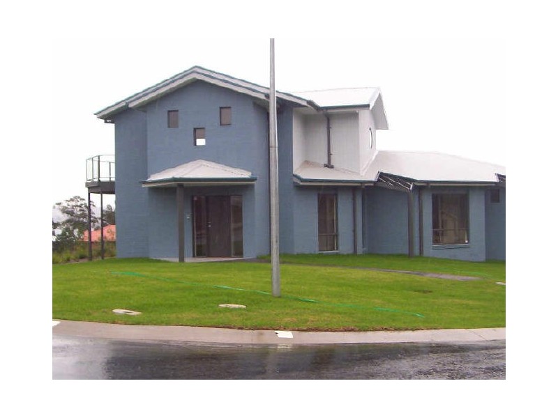 16 Courtenay Crescent, Long Beach NSW 2536