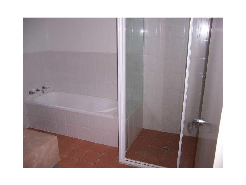 8 Tallwood Crescent, Rosedale NSW 2536