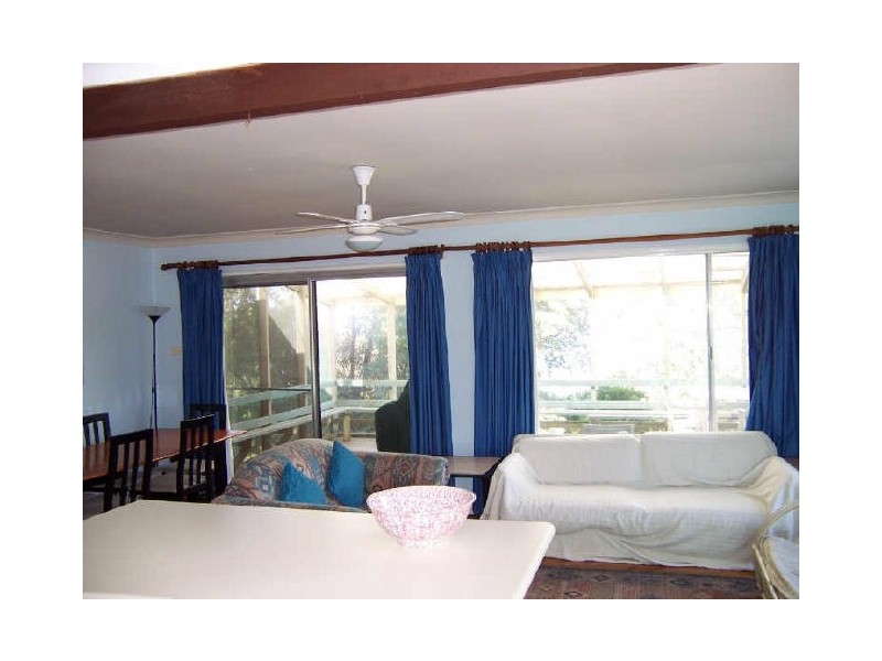 31 Cooks Crescent, Rosedale NSW 2536