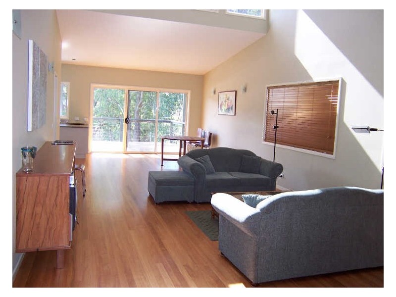 6 Miller Ave, Rosedale NSW 2536