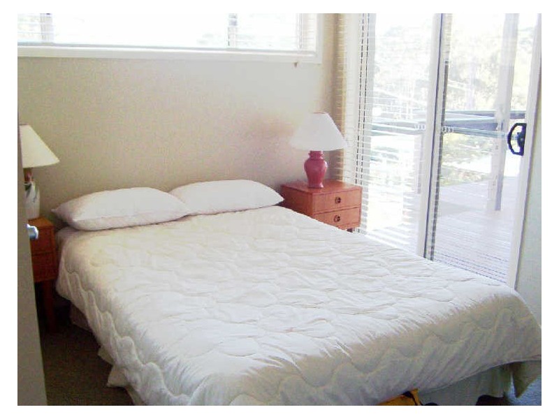 6 Miller Ave, Rosedale NSW 2536