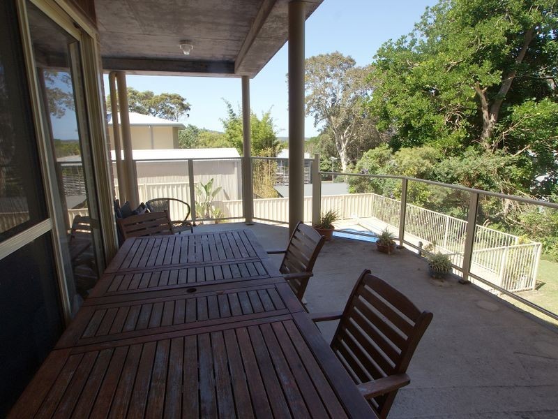 75 Pyang Ave, Malua Bay NSW 2536