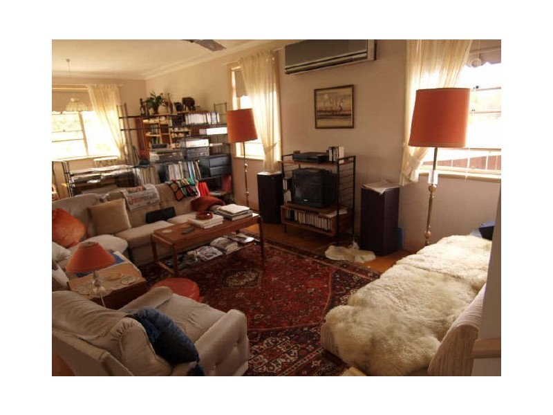 7 Blaxland Crescent, Sunshine Bay NSW 2536