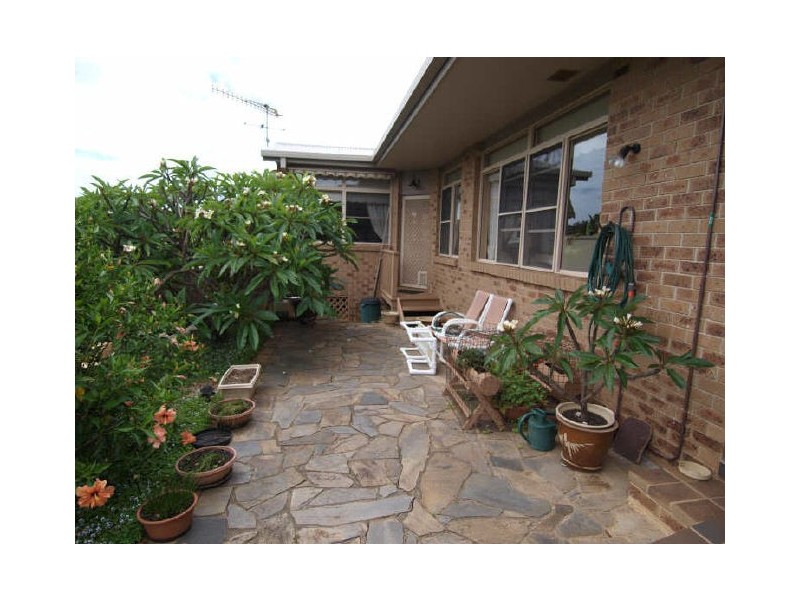 7 Blaxland Crescent, Sunshine Bay NSW 2536