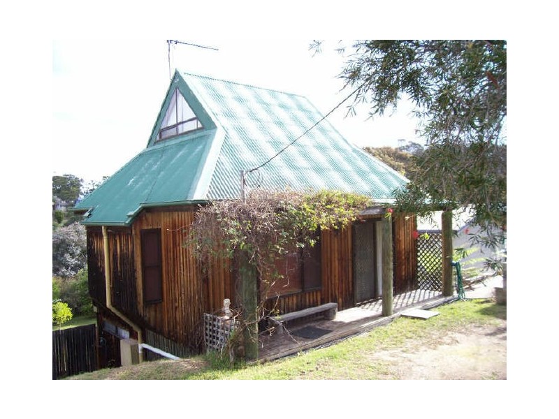15 Mulgowrie Street, Malua Bay NSW 2536