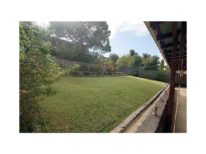7 Pacific Road, Surf Beach NSW 2536