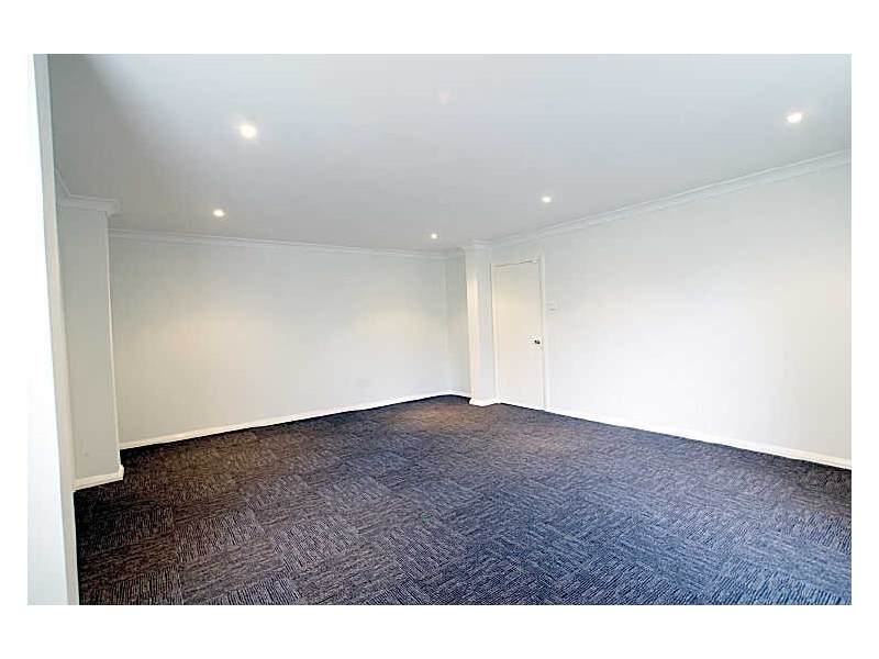 18 Timbara Crescent, Surfside NSW 2536