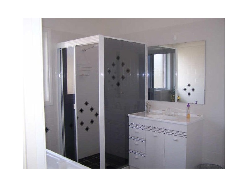 2a Hume Road, Surf Beach NSW 2536