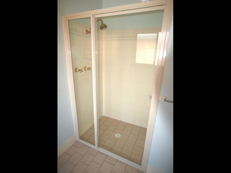 18 Surf Beach Ave, Surf Beach NSW 2536