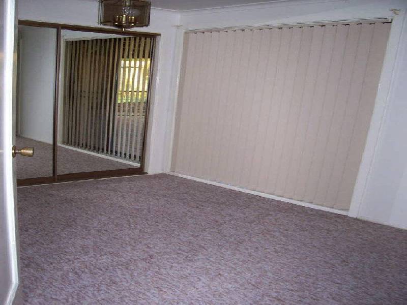 17 LINCOLN CRESCENT, Surfside NSW 2536