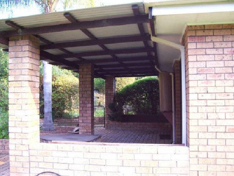 17 LINCOLN CRESCENT, Surfside NSW 2536