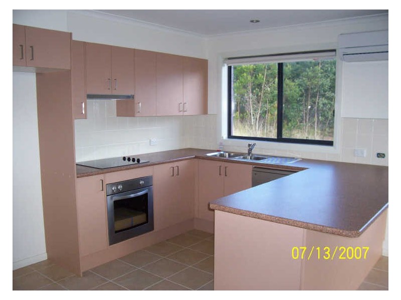 2/62 COURTNEY CRESCENT, Long Beach NSW 2536