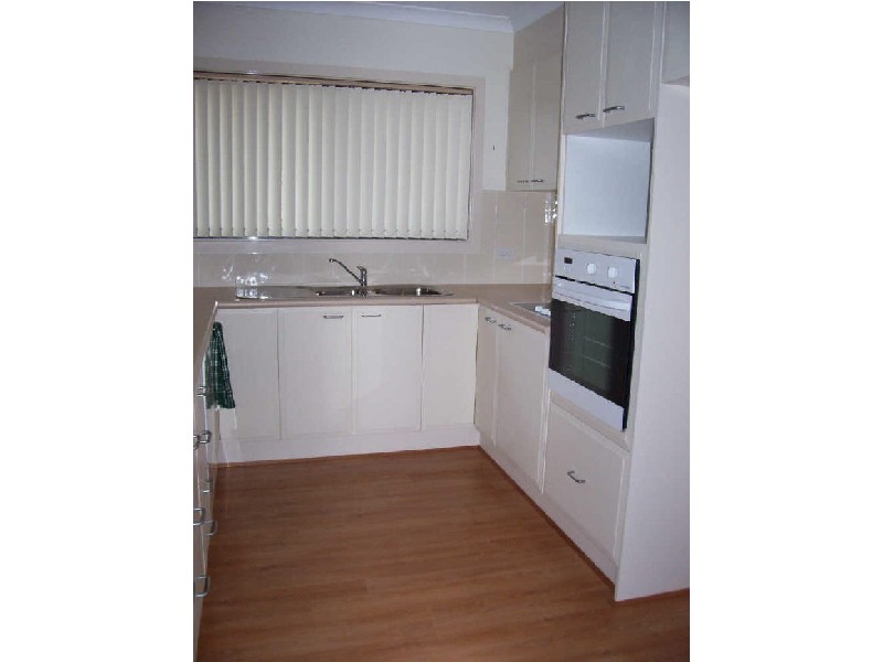 3 FAIRWAY VIEW, Catalina NSW 2536