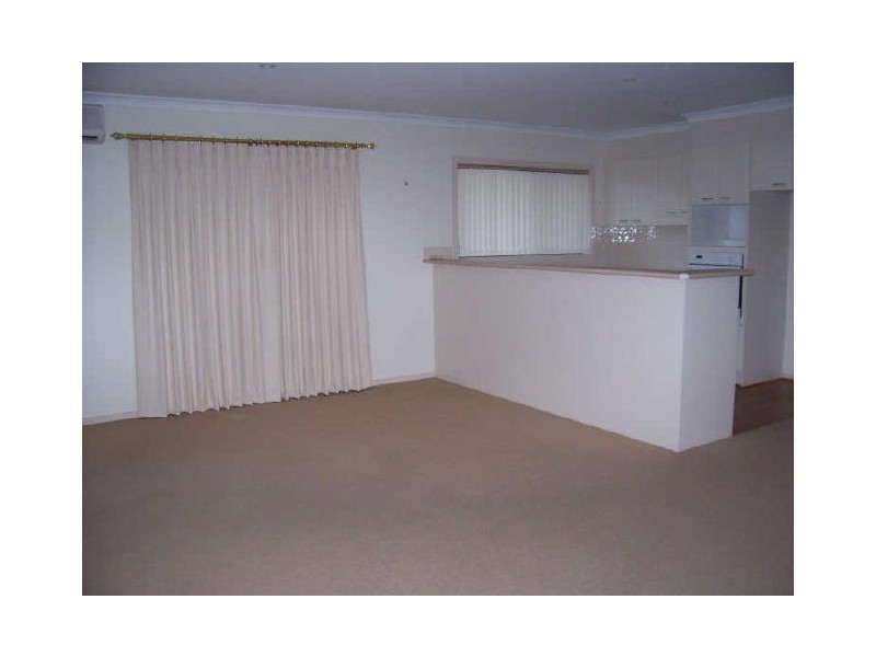 3 FAIRWAY VIEW, Catalina NSW 2536