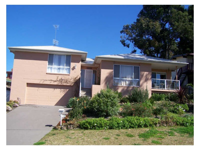 20 Johnson Place, Surf Beach NSW 2536