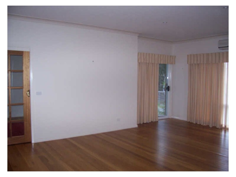 20 Johnson Place, Surf Beach NSW 2536