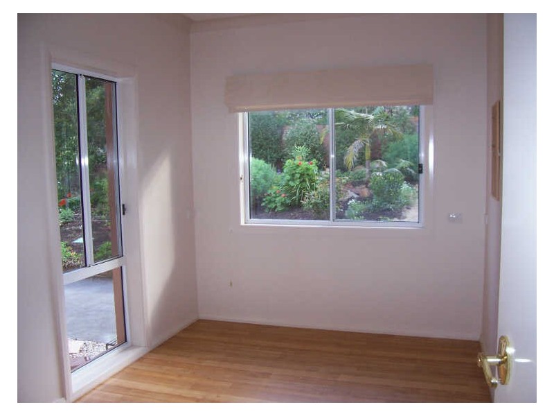 20 Johnson Place, Surf Beach NSW 2536