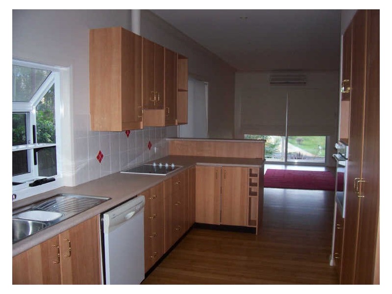 20 Johnson Place, Surf Beach NSW 2536