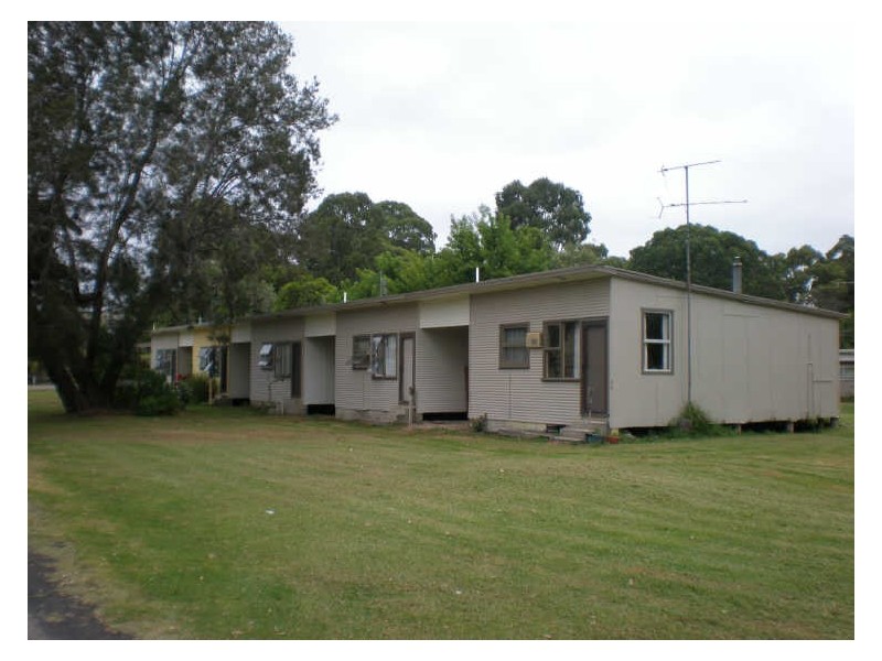154 Annetts Parade, Units 1,2,3,4 & 5, Mossy Point NSW 2537