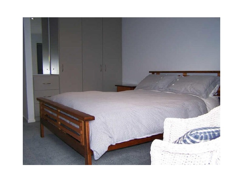 1/207 Beach Road, Denhams Beach NSW 2536