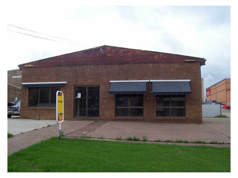 21 Russell St, Batemans Bay NSW 2536