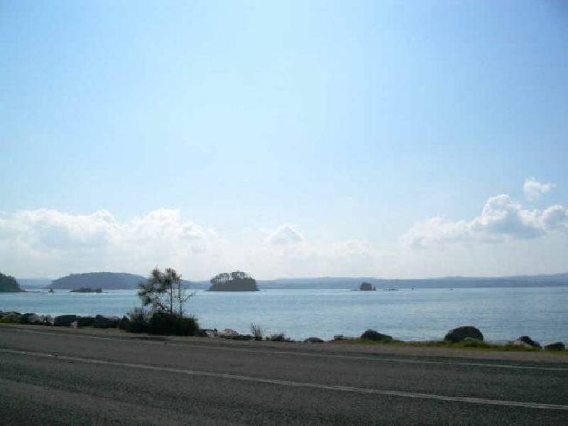 390 Beach Road, Batehaven NSW 2536
