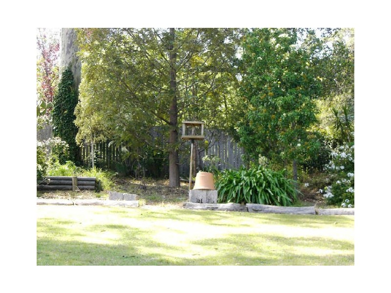 21 Clare Crescent, Batehaven NSW 2536