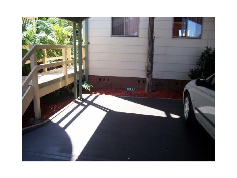 2/26 AINSLIE PARADE, Tomakin NSW 2537