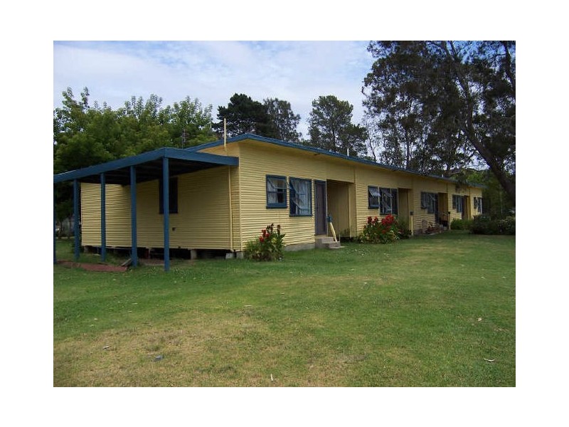 3/154 Annettes Pde, Mossy Point NSW 2537