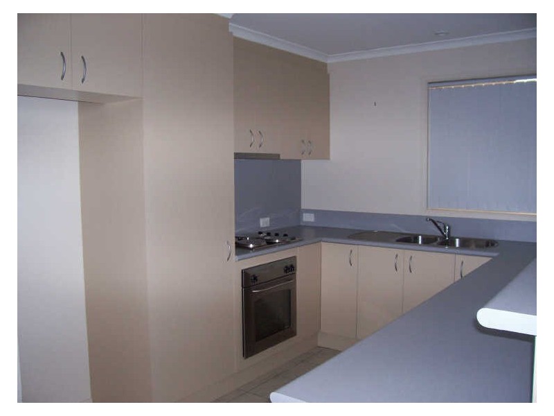 52 RIVERVIEW CRES, Catalina NSW 2536