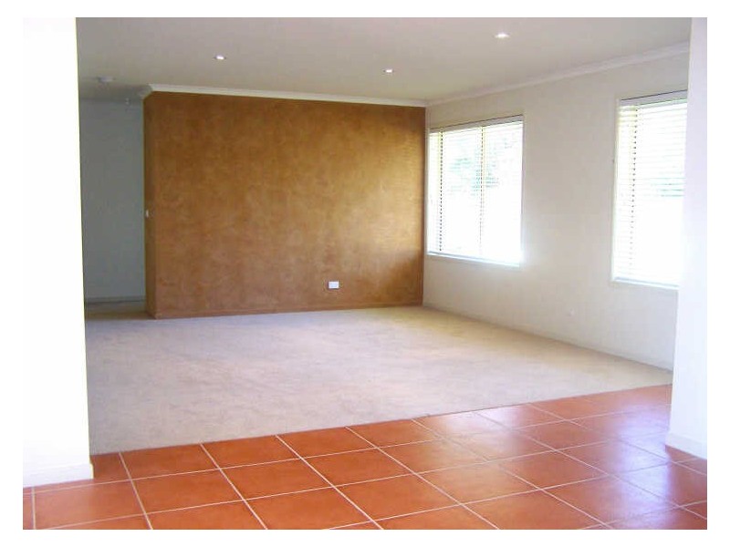 1 Heron Rd, Catalina NSW 2536