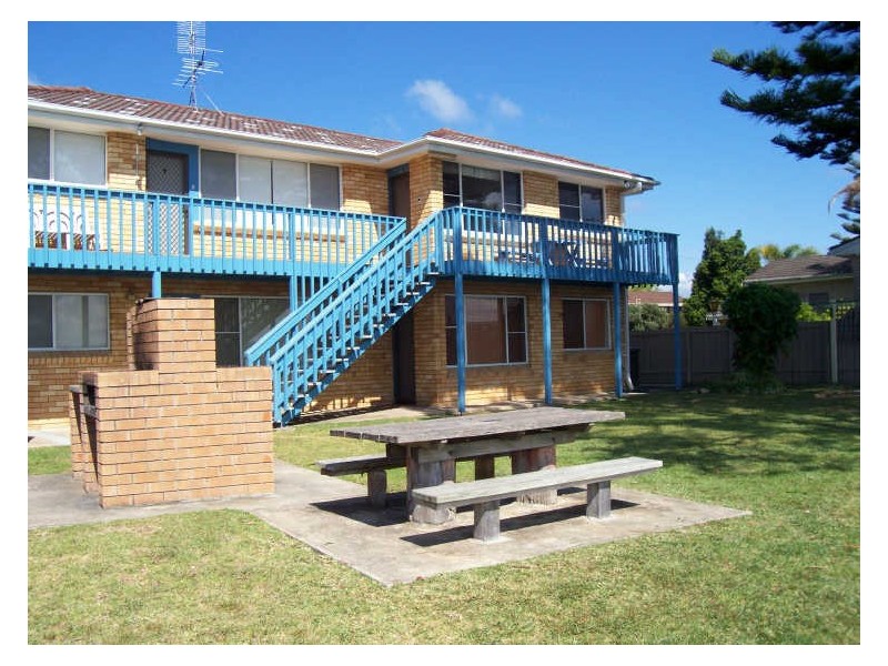 1/37 BEACH ROAD, Batemans Bay NSW 2536