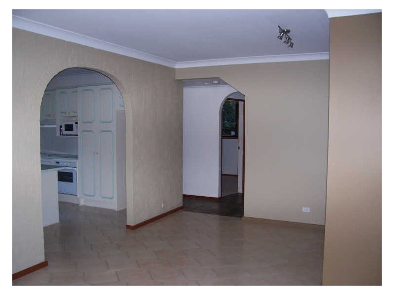 2/38 Tallawang Ave, Malua Bay NSW 2536