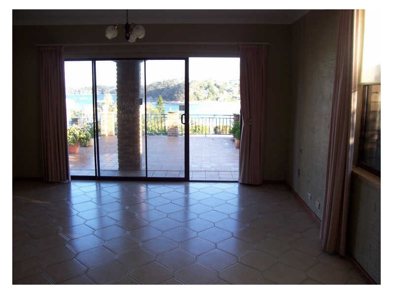 2/38 Tallawang Ave, Malua Bay NSW 2536