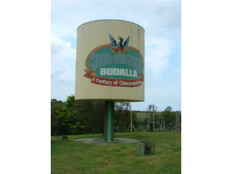 20 Princes Highway, Bodalla NSW 2545