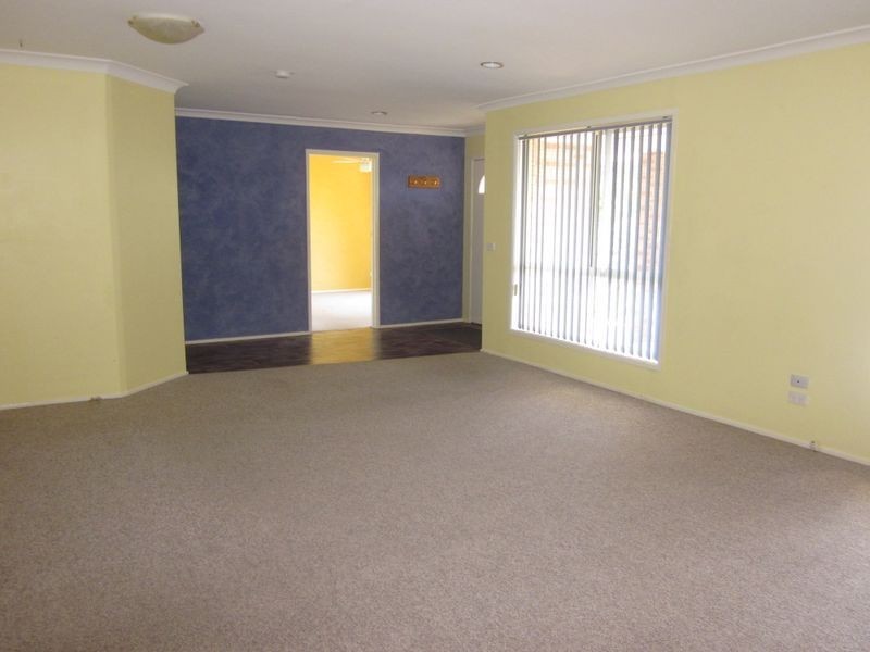 17 Riverview Crescent, Catalina NSW 2536