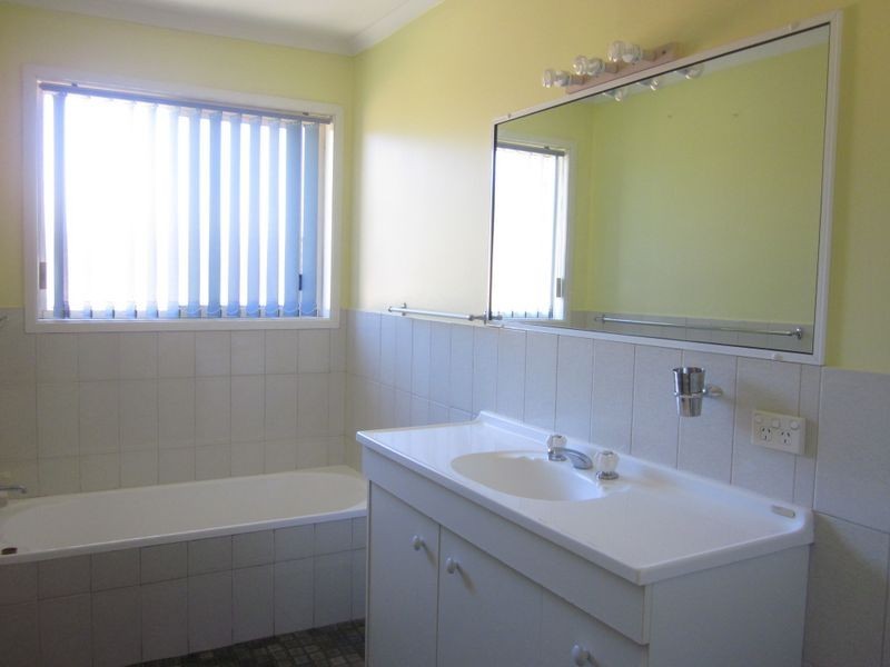 17 Riverview Crescent, Catalina NSW 2536