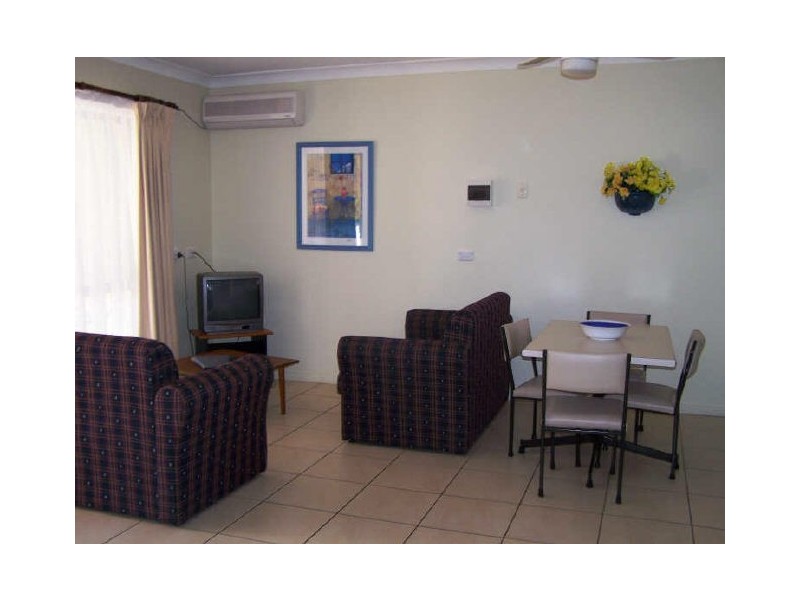 10/384-388 Beach Road, Batehaven NSW 2536