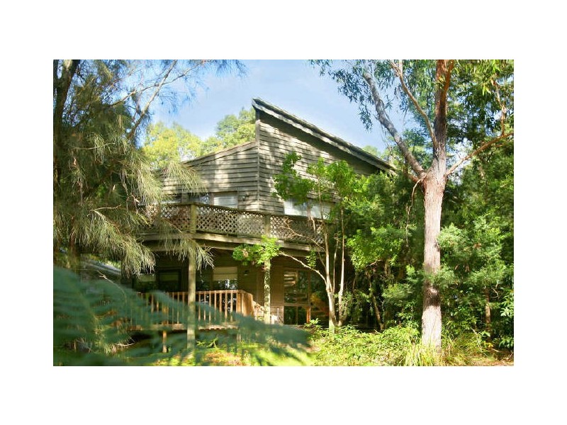 36 BANYANDAH ST, South Durras NSW 2536