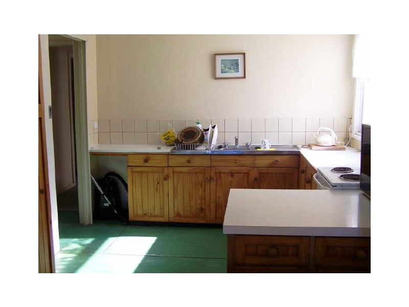 668 Beach Road, Surf Beach NSW 2536