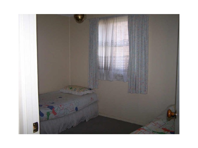 668 Beach Road, Surf Beach NSW 2536