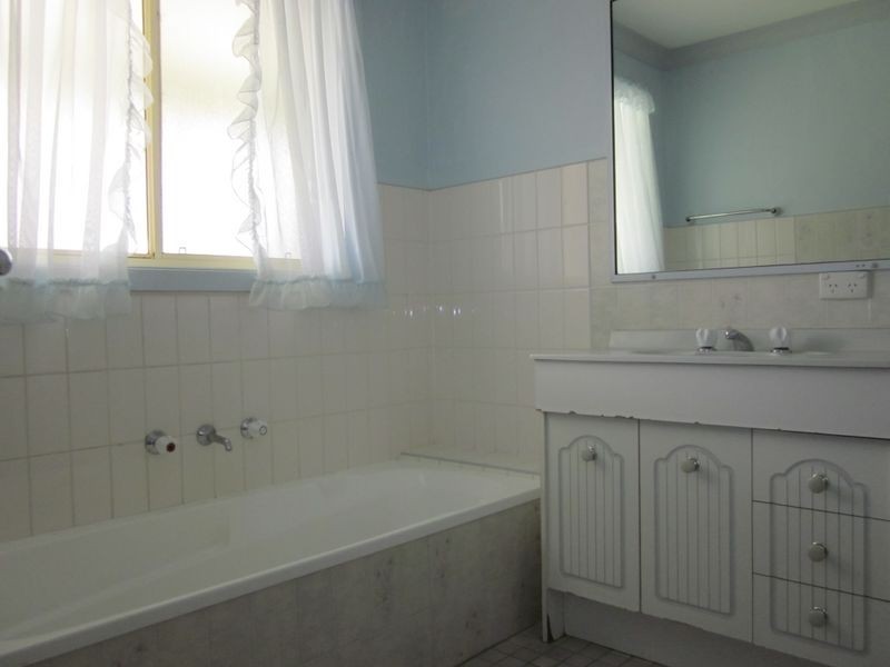 20 Carramar Drive, Lilli Pilli NSW 2536