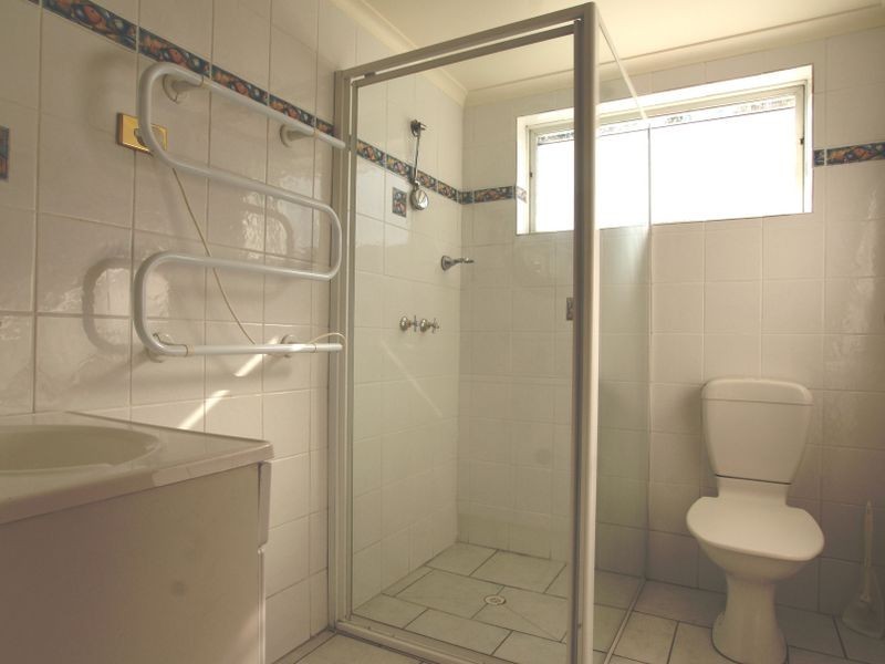 1/6 Myamba Parade, Surfside NSW 2536