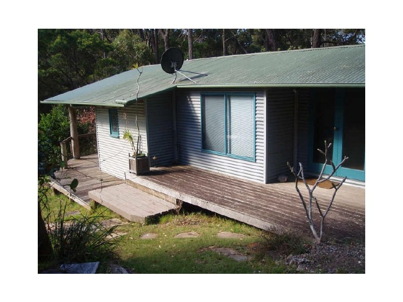 11/21 BEACH PARADE, Guerilla Bay NSW 2536