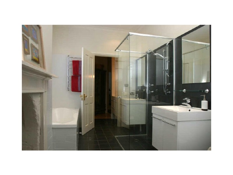 114 Wallace Street – The Dragon, Braidwood NSW 2622